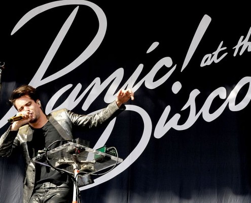 panic-at-the-disco-at-leeds-2015